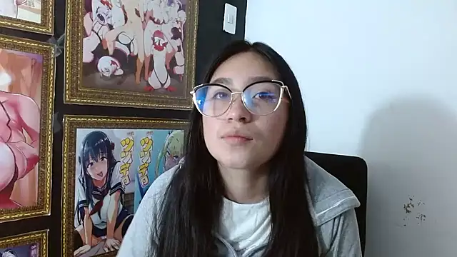 Snapshot of Arielle_lov chatting on March 7, 11:29 am Arielle lov online show from March 7, 11:29 am