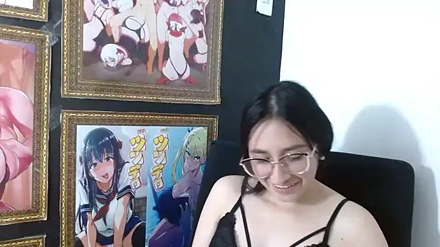 Snapshot of Arielle_lov chatting on March 7, 5:38 pm Arielle lov online show from March 7, 5:38 pm