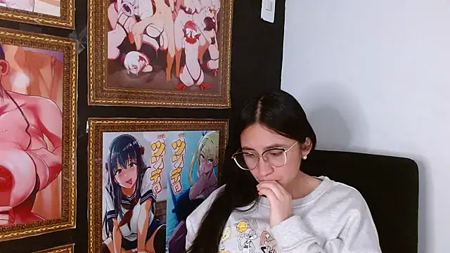 Snapshot of Arielle_lov chatting on March 8, 11:27 am Arielle lov online show from March 8, 11:27 am