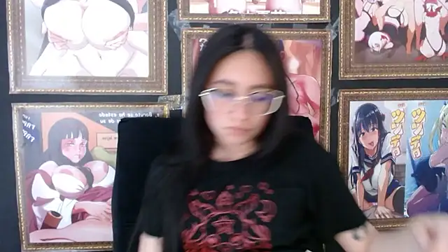 Snapshot of Arielle_lov chatting on March 17, 2:45 pm Arielle lov online show from March 17, 2:45 pm