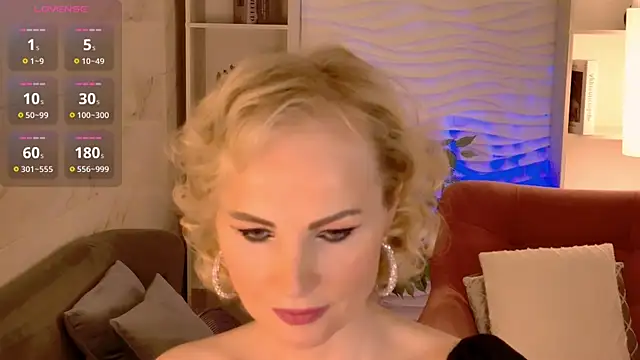 Sandra Kind online show from April 22, 5:43 am