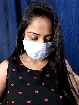 COZY ROZI online show from February 23, 4:24 pm