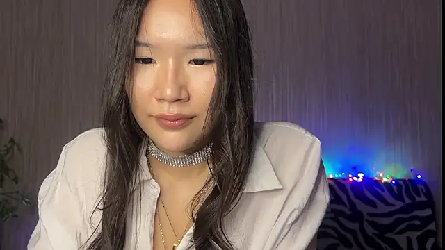 Snapshot of Asian_Vi chatting on March 9, 2:21 pm Asian Vi online show from March 9, 2:21 pm