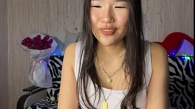 Snapshot of Asian_Vi chatting on March 11, 5:13 pm Asian Vi online show from March 11, 5:13 pm