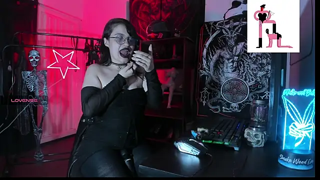 OnyxDiosaGotica online show from November 17, 12:49 am