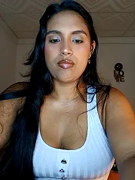 victoria roussee online show from September 19, 4:03 am