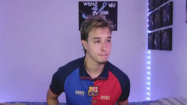 Snapshot of jack_walker190 chatting on September 23, 4:26 am jack walker190 online show from September 23, 4:26 am