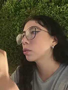 Alice surprise online show from March 23, 5:54 am