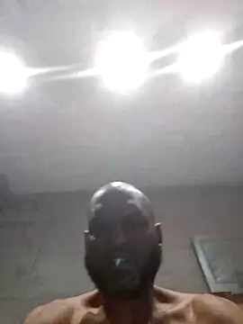 Snapshot of Mrnutella chatting on February 28, 3:37 am Mrnutella online show from February 28, 3:37 am