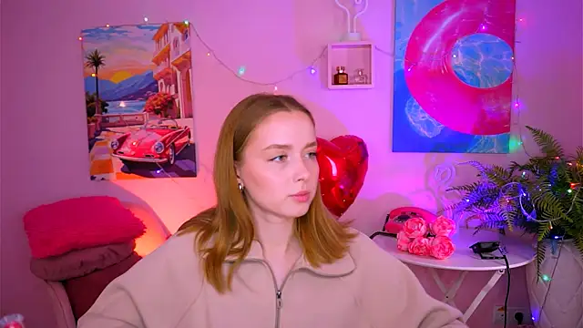 JenniferGraces online show from February 24, 11:21 am