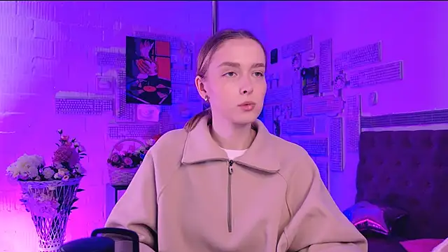 JenniferGraces online show from March 3, 8:16 am