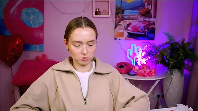 JenniferGraces online show from March 4, 11:08 am