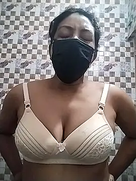 cuteangel9999 online show from February 27, 7:44 am