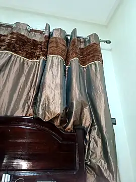 Snapshot of Louli_ta chatting on September 28, 7:19 pm Louli ta online show from September 28, 7:19 pm