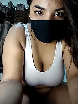 Snapshot of Louli_ta chatting on November 17, 9:53 pm Louli ta online show from November 17, 9:53 pm