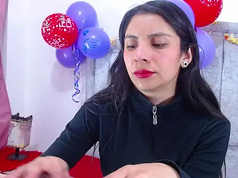 meganblowx online show from February 18, 1:07 pm