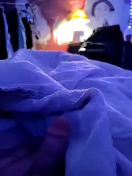 Snapshot of Cummaker69 chatting on March 20, 8:42 am Cummaker69 online show from March 20, 8:42 am