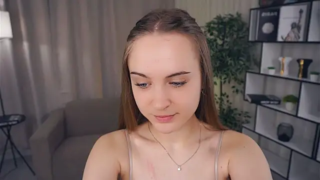 QuennaCoote online show from March 11, 6:21 am