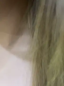 Rihana Milan online show from March 11, 10:51 am