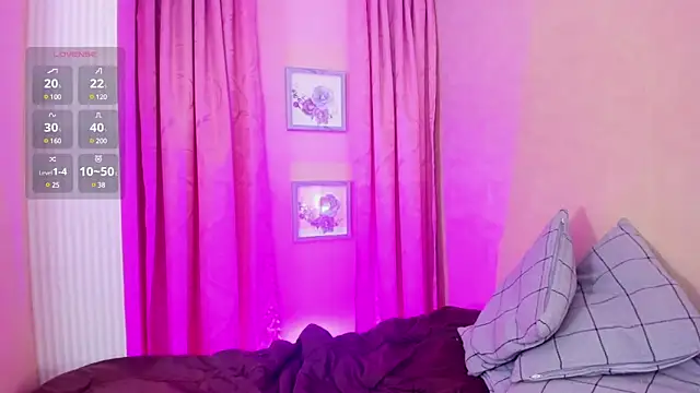 iiangel  online show from March 9, 8:40 am