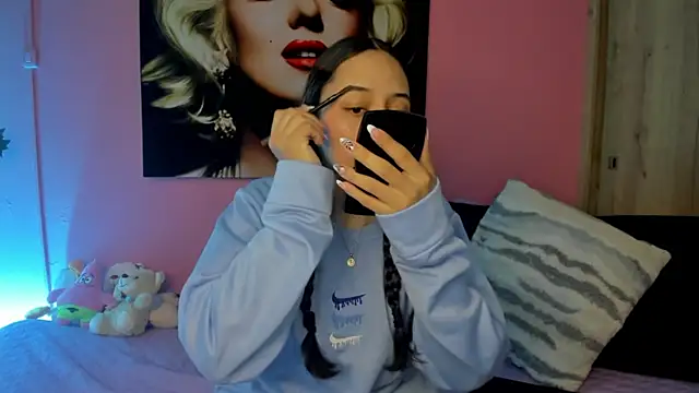 Snapshot of TANIA_06 chatting on July 22, 1:14 pm TANIA 06 online show from July 22, 1:14 pm