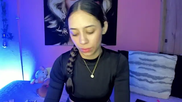 Snapshot of TANIA_06 chatting on July 24, 1:20 pm TANIA 06 online show from July 24, 1:20 pm