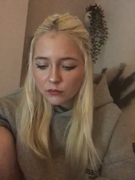 Blondie Sofia Essexbabe online show from October 20, 9:48 pm