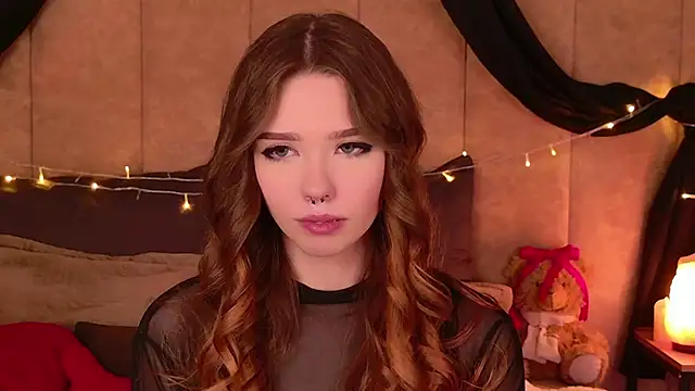 Snapshot of Sierra_Fane chatting on March 22, 11:42 pm Sierra Fane online show from March 22, 11:42 pm