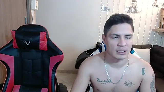 SaraClub JY online show from December 16, 3:11 am