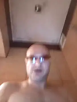 Snapshot of Luci1982Brazzers chatting on September 23, 7:06 pm Luci1982Brazzers online show from September 23, 7:06 pm