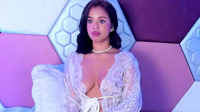 LiaHilton2 online show from February 23, 10:42 pm