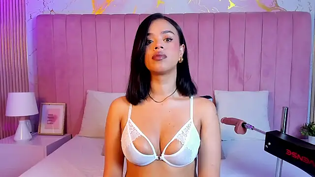 LiaHilton2 online show from May 26, 3:19 pm
