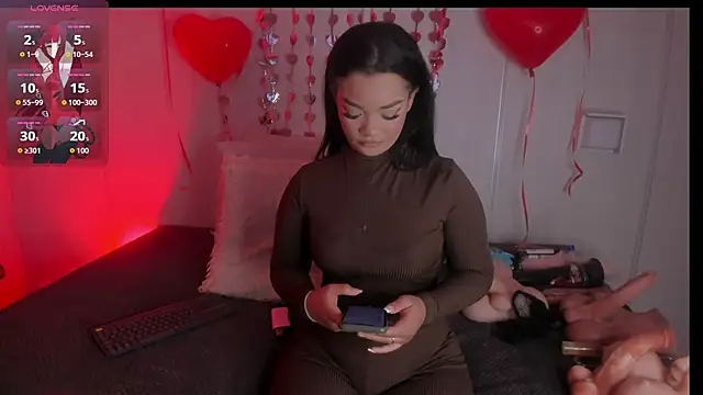 sasha riverss online show from February 12, 7:20 pm