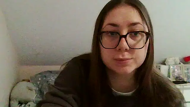 Snapshot of May_Alisa chatting on November 9, 1:42 pm May Alisa online show from November 9, 1:42 pm