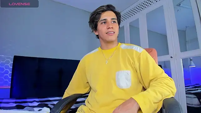 Allex Cano online show from September 23, 10:02 pm