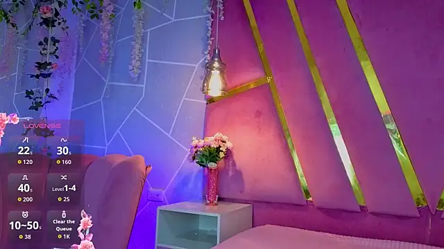 EmmyCortez online show from April 24, 11:56 am