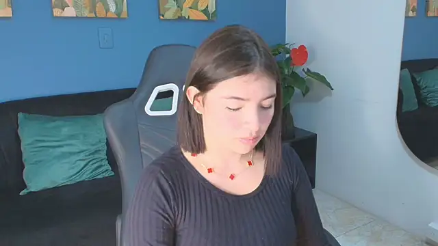 Zamira Taylor online show from January 16, 7:18 pm