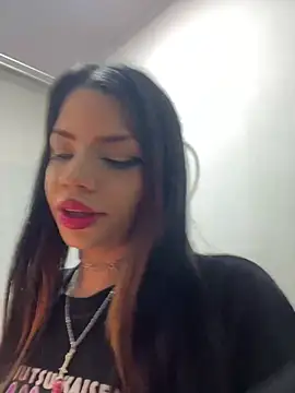 Snapshot of LilaFoxxx chatting on March 12, 7:59 pm LilaFoxxx online show from March 12, 7:59 pm