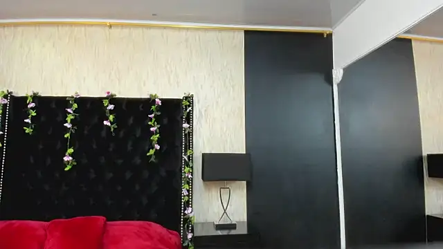 Snapshot of NahomyCarther chatting on November 24, 4:01 am NahomyCarther online show from November 24, 4:01 am