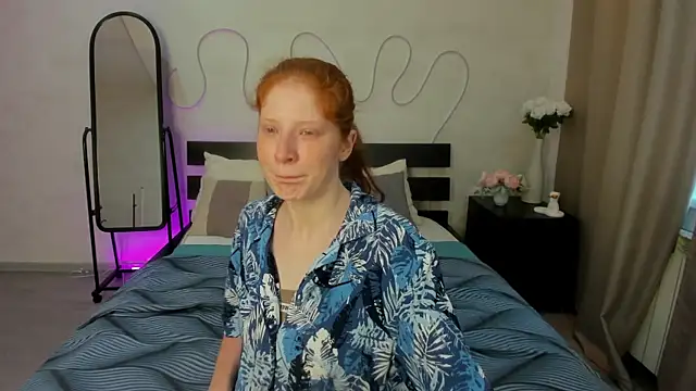 Snapshot of Sandra_Wi1son chatting on June 17, 1:41 am Sandra Wi1son online show from June 17, 1:41 am