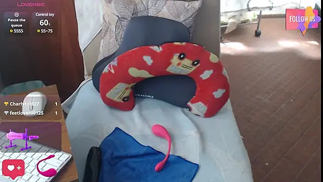 Snapshot of Sexyqueen_mature_ chatting on February 28, 2:53 pm Sexyqueen mature  online show from February 28, 2:53 pm