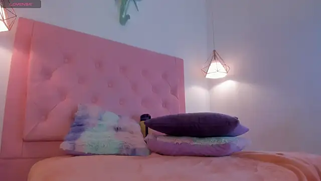 Snapshot of Rachel_rivera chatting on March 15, 11:29 am Rachel rivera online show from March 15, 11:29 am