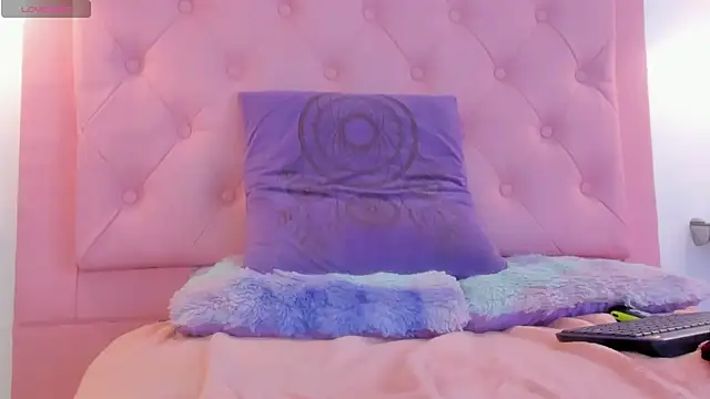 Snapshot of Rachel_rivera chatting on March 15, 2:34 pm Rachel rivera online show from March 15, 2:34 pm