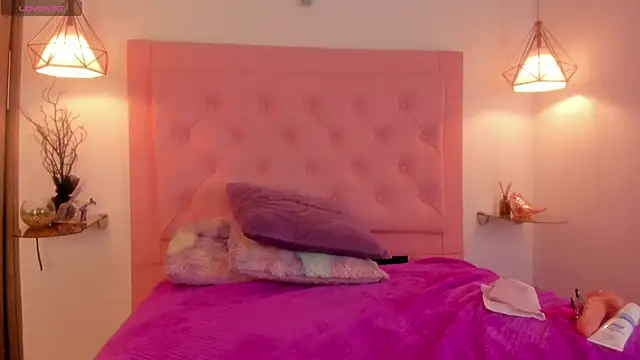 Snapshot of Rachel_rivera chatting on March 22, 2:25 pm Rachel rivera online show from March 22, 2:25 pm