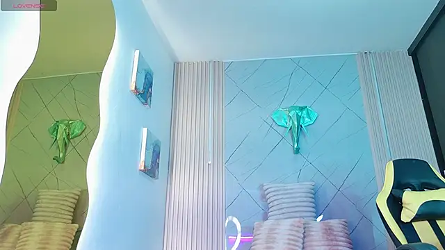 Snapshot of Rachel_rivera chatting on September 12, 11:43 am Rachel rivera online show from September 12, 11:43 am