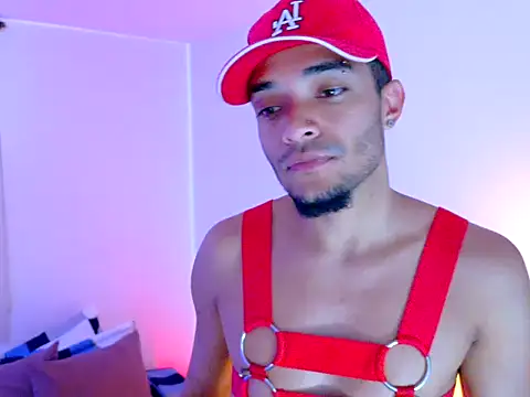 eross chipre  online show from January 8, 8:00 pm