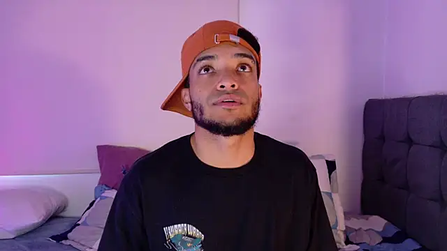 eross chipre  online show from April 22, 10:22 pm