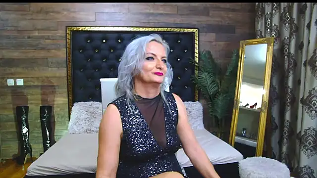 LadyTouch online show from February 10, 1:03 am