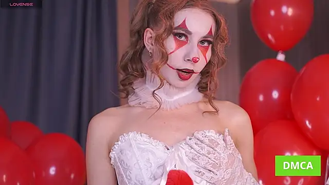 CuteJane  online show from October 31, 3:35 pm