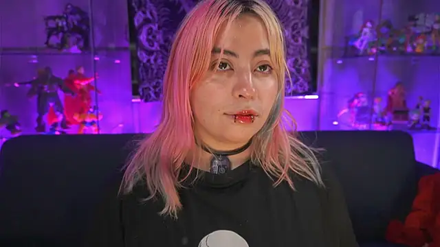 missa motato online show from April 20, 11:13 am